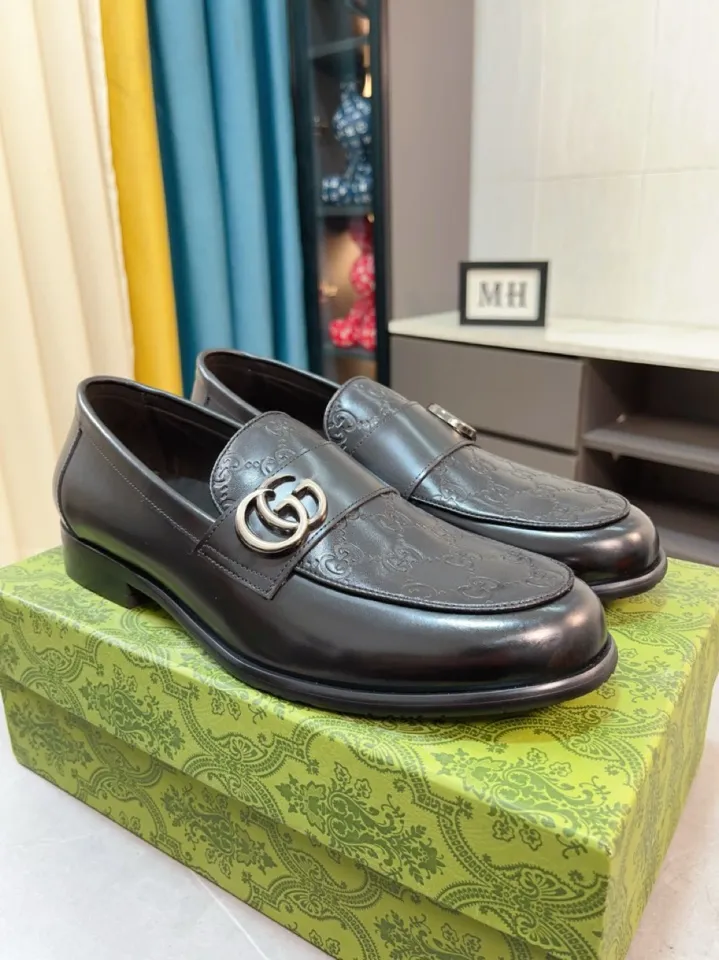 Men's shoes 💰500🌹🌹Niuli [GUCCI Gucci] A new style of formal men's leather shoes is coming~ The original quality upper is made of patent leather imported from Italy, the leather is soft and delicate, comfortable and soft first-layer cowhide lining, rubber wear-resistant outsole, the shoe shape is dignified and domineering, and the luxury charm cannot be concealed! The natural and free nouveau riche leads the trend. Code number: 38-44